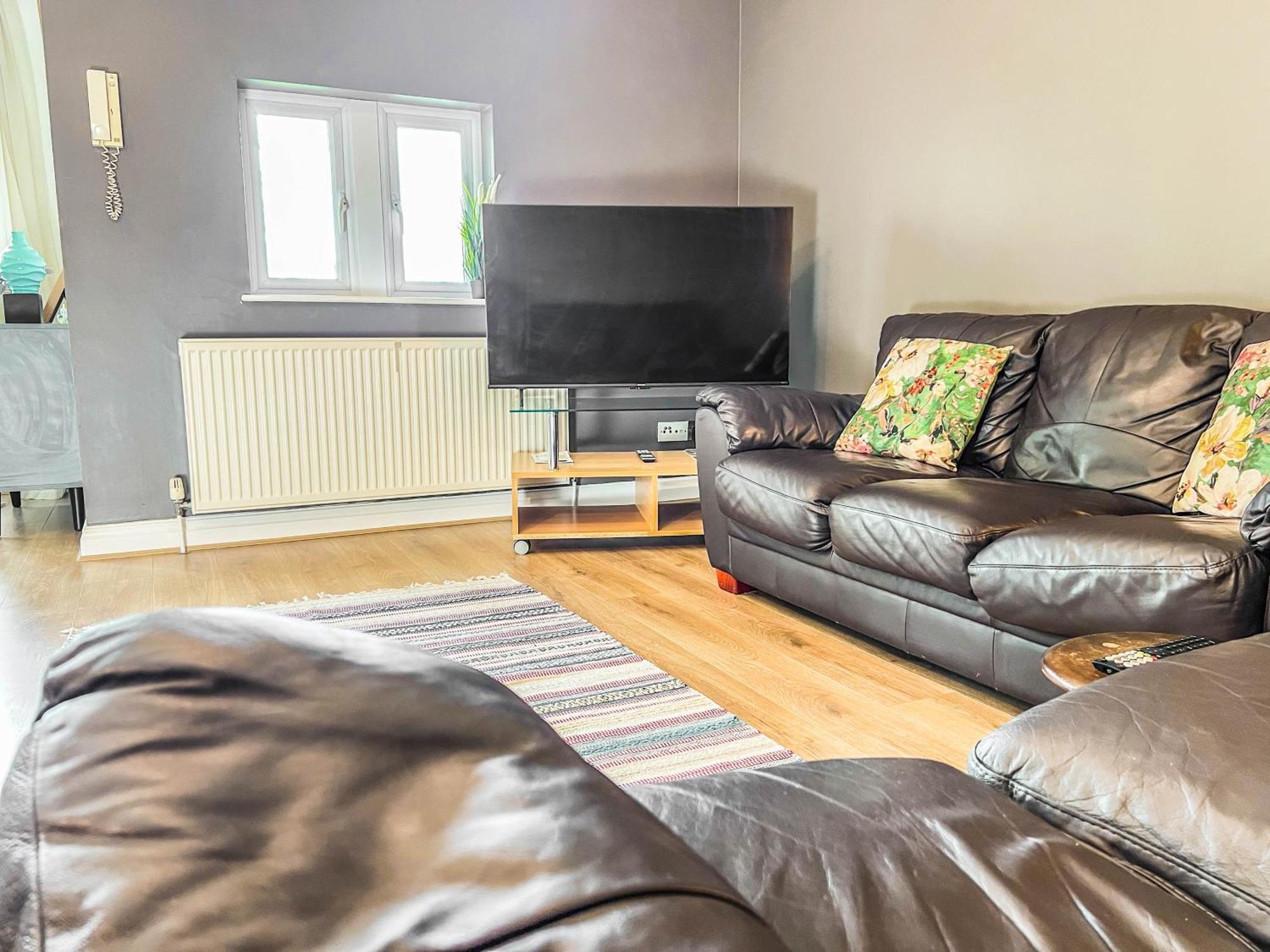 2 Bed - 2 Bath - Duplex Apartment Next To Lbu-Headingley Centre-Ycc Arena-Families-Relocators Meanwood エクステリア 写真